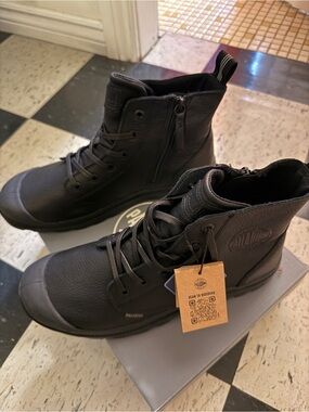 Palladium Pampa Waterproof+ Boots – Black – Men’s 11 – NEW IN BOX